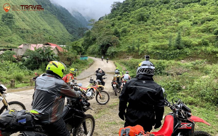Border-Crossing Motorbike Tour Between Vietnam, Laos and Cambodia - 20 Days